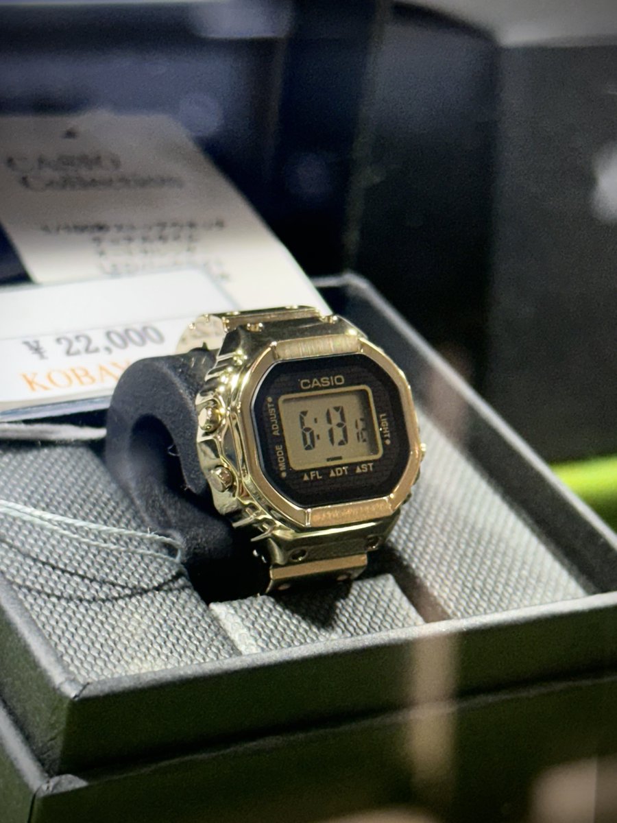 doi_kobayashi's tweet photo. カシオのリングウォッチ2色が店頭にある場所も少ないはず...
こちらも小倉の魚町店にて店頭限定で販売中です。 https://t.co/3GDcffzoI6