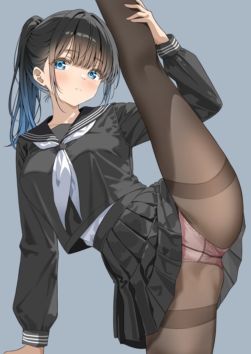 sunsun2812's tweet photo. ポニテちゃんのストッキング越しのパンツ https://t.co/lzJggDgJ0U