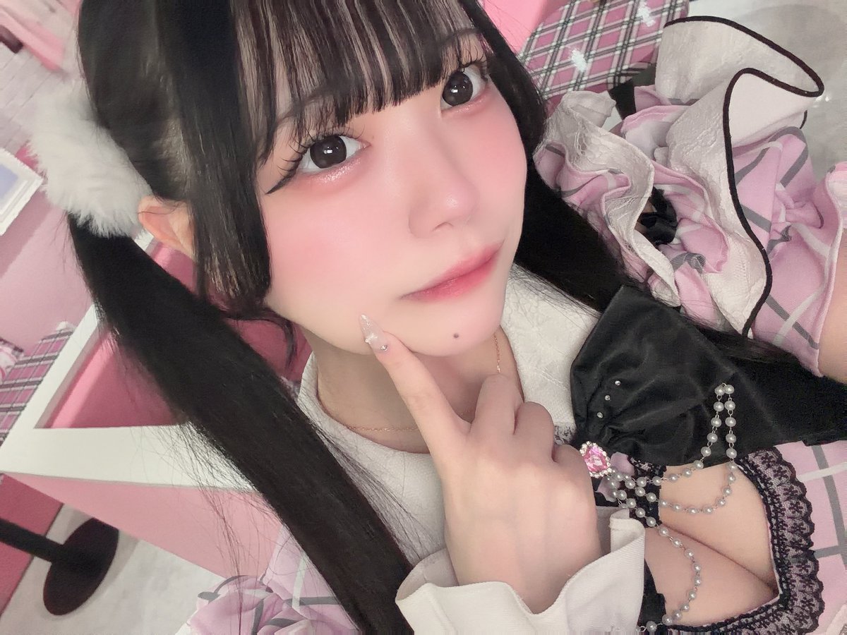 cham_tky_mato's tweet photo. お休み明け元気いっぱいだよー🥺あそぼ https://t.co/KZLNYNFCTY