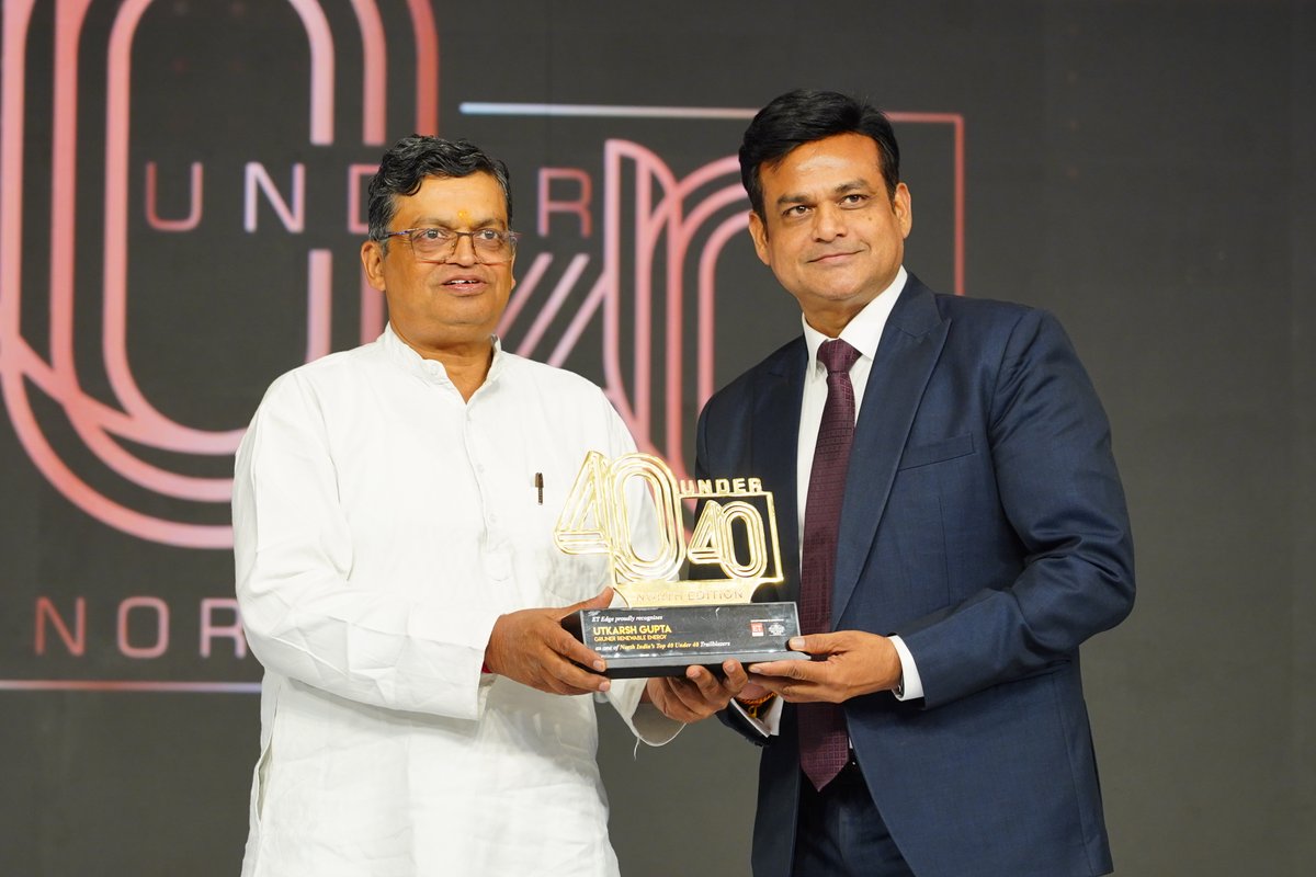 ET_Edge's tweet photo. Recognising the leaders who are redefining success before the age of 40.

Each felicitation celebrates individuals whose vision, leadership, and achievements are creating a lasting impact across industries while inspiring the next generation of changemakers.

Through ET Edge 40 Under 40 North Edition Felicitations, we honoured exceptional young leaders who are setting new benchmarks of excellence, innovation, and influence across North India.

#40under40 #EtEdge

Ridhi Mehra Sekhri | Kabir Siddiq | Kartikye Gupta | Manish Khurana | Utkarsh Gupta | Rohit Mukul | Neeraj Chopra