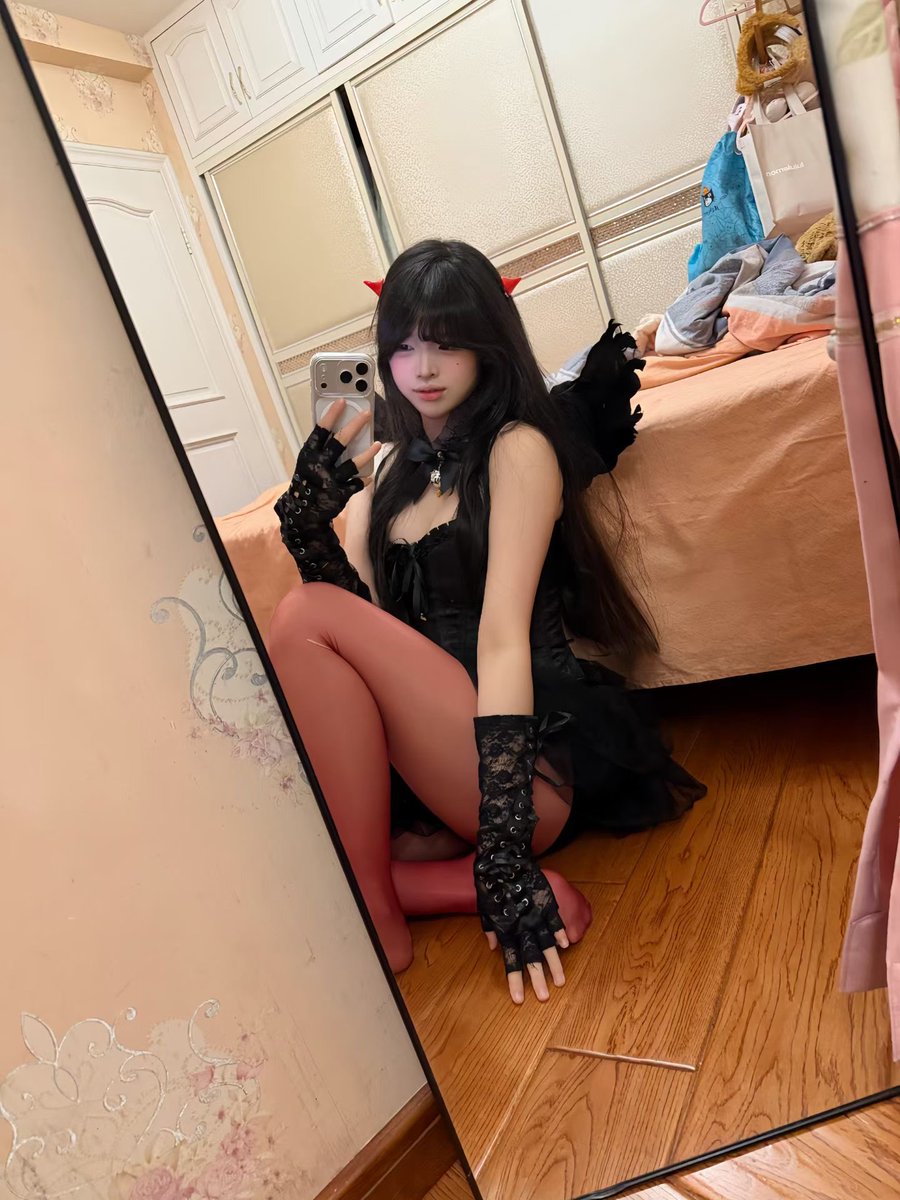 Hyu86554's tweet photo. 小恶魔
#杭州 #恶魔 #brat https://t.co/7O7FuuMnC6