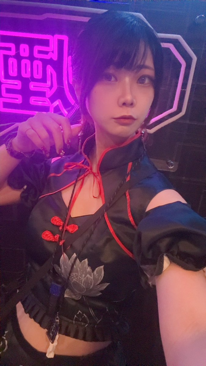nagika_genen's tweet photo. 新橋幻煙都市🌃おーぷん！ https://t.co/UdLIrYBA8m