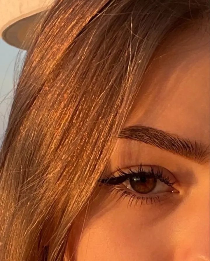 Angelcuidado1El's tweet photo. العقل زينة الرجل والأدب تاج على رأس المرأة. 😎😹 https://t.co/aIlQSZQXUm