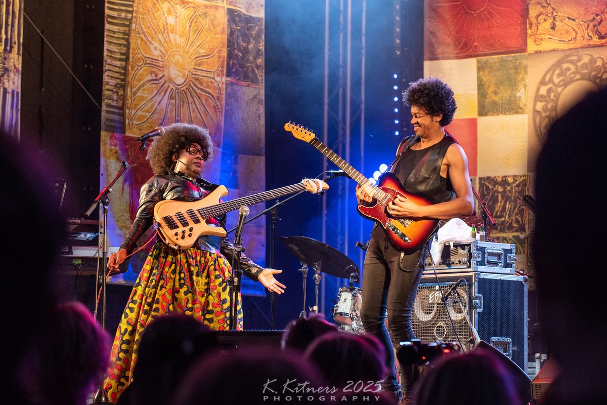 KKitners's tweet photo. Ielūkojoties kalendārā, sapratu, ka līdz Saulkrasti Jazz 2026 festivala koncertiem atlikusi tikai nedēļa! Gads paskrējis nemanot... Šeit fotomomenti no pagājušā gada festivala. Šogad festivāla koncerti no 15. līdz 18. jūlijam. Laipni lūdzam muzikālo baudu pasaulē!
#saulkrastijazz https://t.co/QFKSyVAnfN