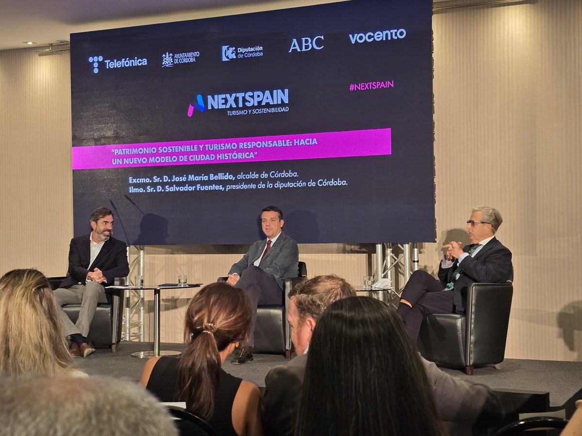 mezq_catedral's tweet photo. 🗣️ Nuestro canónigo portavoz, @jjjgueto, participa en el foro #Nextspain de Vocento sobre turismo y sostenibilidad.
En el encuentro hemos compartido el modelo de gestión de la Mezquita-Catedral: conservación, turismo de excelencia y retorno social para Córdoba. 👇✨
#CabildoCórdoba #TurismoSostenible #CórdobaEsp #Patrimonio #GrupoVocento