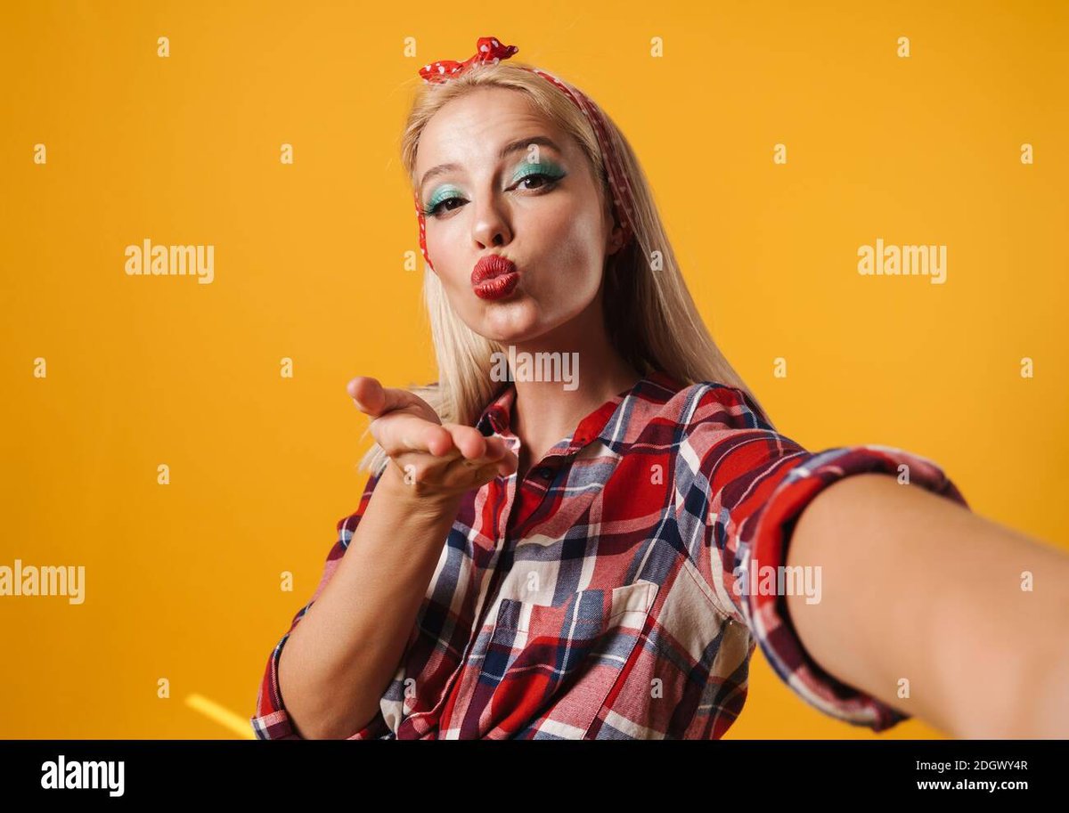 BarbaraRobodx4's tweet photo. Baffled and anxious, as she was new to her job, she nearly in a whisper announced to the 6 feet giant the rather bizarre new case he was just booked for.
“Don’t joke with me Missy, I don’t like childish jokes!” was the detective’s reply. https://t.co/CxvO2vIv57