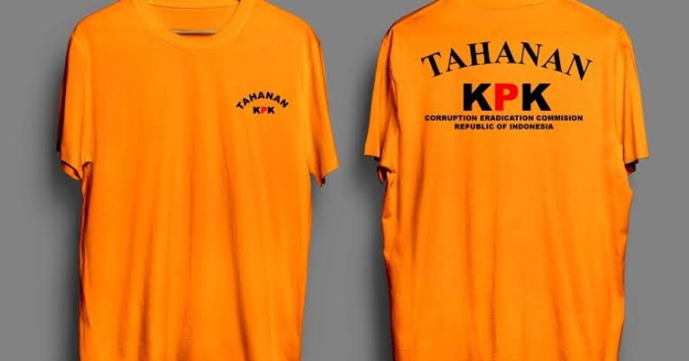 Weensssbook's tweet photo. Ah baju shopee mah udah mainstream, mending pake ini aja ges, pasti jarang yang punya🙏🏻 https://t.co/NGUoAaTgyU