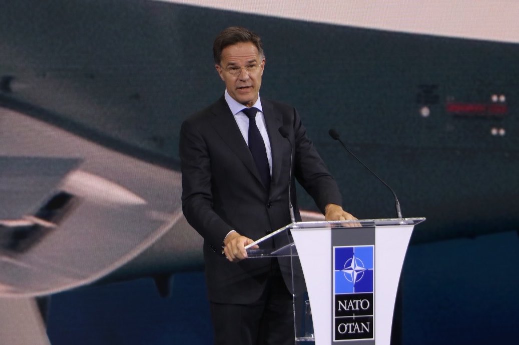 nedakoc's tweet photo. 📷 NATO Savunma Sanayii Forumu’nda / NATO Genel Sekreteri Mark Rutte https://t.co/1eSIHvCbTk