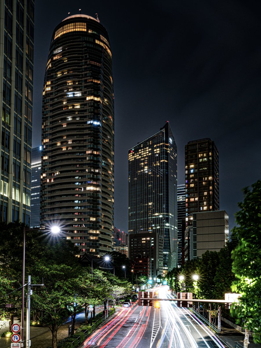 eternaI_night_'s tweet photo. 虎ノ門ヒルズの夜景 https://t.co/mUPQCEvFa0