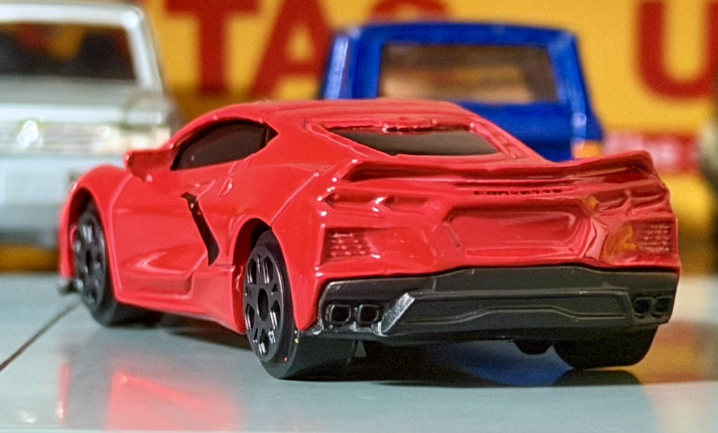 _urataro_'s tweet photo. Maisto 2020 Chevrolet Corvette Stingray Coupe Z51

ebayで購入
確かこれがモデル化された頃って、既にマイストってトイザらスから撤退してませんでした？
自分の記憶違いかも知れませんけど、これが売り場に並んでた記憶が無いんすよね😅
塗り分けは細かくされてませんけどボディ自体は結構にてます https://t.co/gDnf9pKZ3y