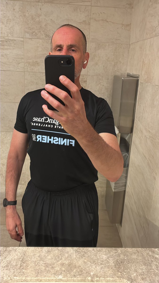 TardusRunsRich's tweet photo. #63fighting_the_fight never to late if your facing 50 or in my case 63. All you need to do is start today. Not tomorrow. Today.  Take control of your life and health https://t.co/tnJKOkSZgd