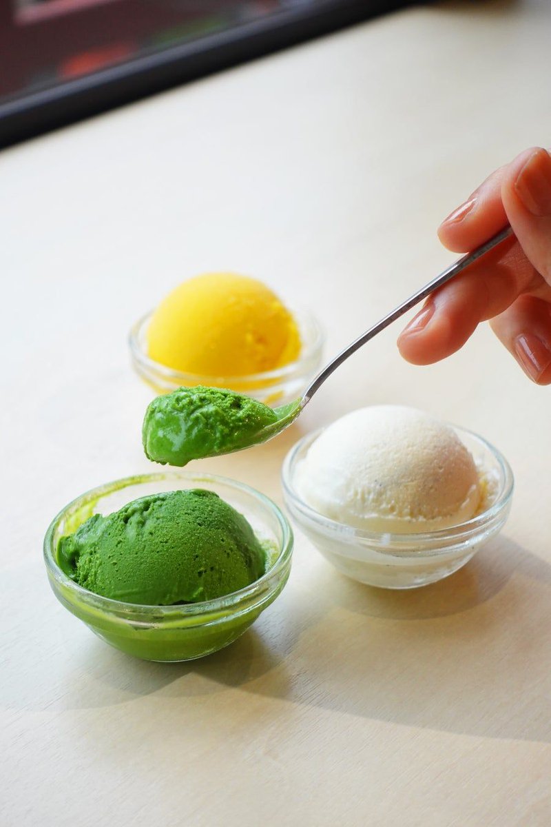 Lovematcha_bot's tweet photo. 【７月９日より提供開始】
浅草で良質な抹茶と贅沢な時間を味わう新メニュー
【お濃茶タルトが主役　午後の抹茶プレート】
～素材にこだわったジェラートも食べ放題～ 

https://t.co/Q44ofrNLrS https://t.co/f0m9NjSk1h