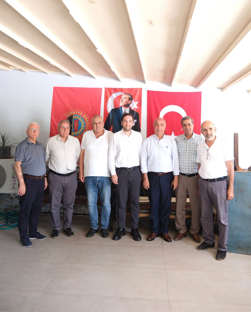 bilalbilici01's tweet photo. Türkiye Emekliler Derneği Çukurova Şube Başkanlığını ziyaret ederek kıymetli emeklilerimizle bir araya geldik. Samimi sohbetlerinde dile getirdikleri talep ve önerileri dinledik, çözüm odaklı istişarelerde bulunduk. Emek veren, ömrünü bu ülkeye adamış büyüklerimizin her zaman yanında olmaya devam edeceğiz.
