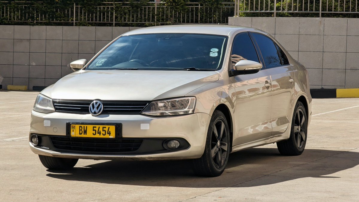 mayah_mbewe's tweet photo. VW Jetta 
Cax engine 
Mileage: 111000 kms
22 million
Negotiable
0885811481 https://t.co/NG4Xgy2vKf