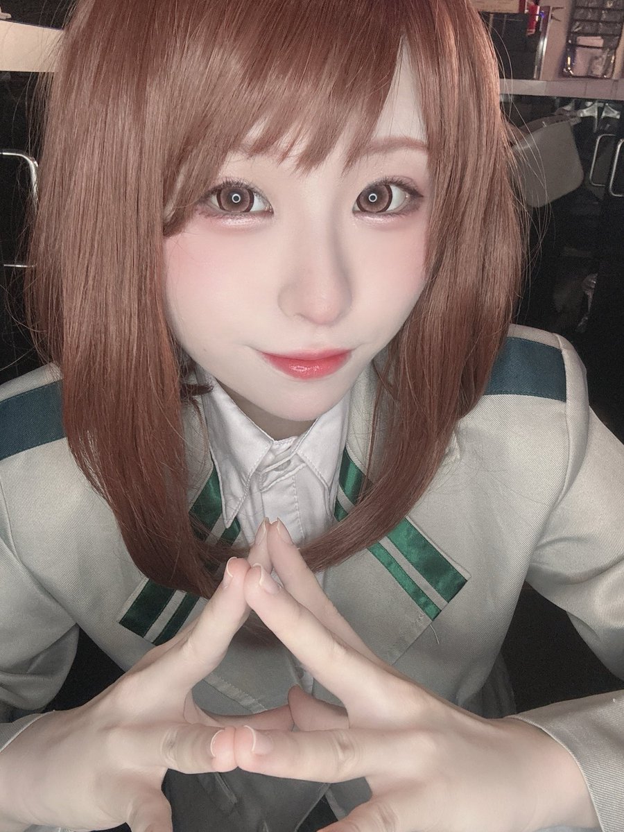 mochi_rinjinbu's tweet photo. おは！！おるこさんと映画行ってから来たよ🎶
口に関するアンケートってやつ観てきた！
ホラー映画久しぶりに映画館でみたから楽しかった✌️👻

コスはお茶子ちゃんです👊 https://t.co/PkAmSGr9hG