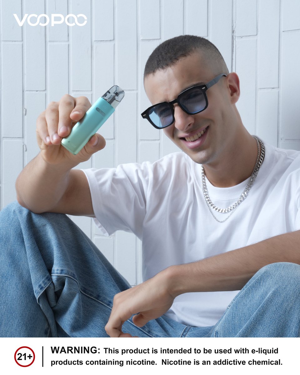 VOOPOO_OFFICIAL's tweet photo. Power in hand. ⚡
ARGUS G4 — own the moment, every time.

One Pod, max 35W output + triple vaping pleasure switching, not just smooth, but exactly how you want it.

#VOOPOO #ARGUSG4 #VOOPOOPitchChallenge #PowerBeyondLimits https://t.co/lmnUvuohcV