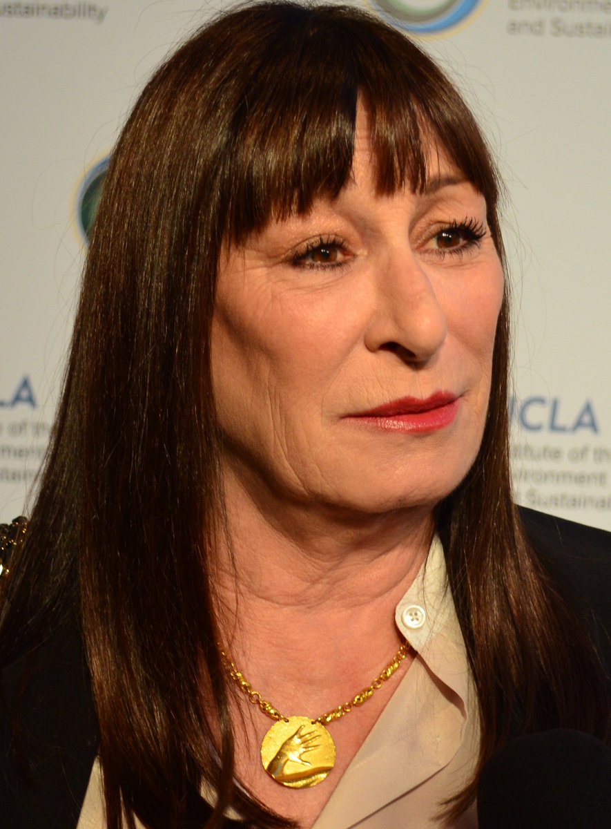 germanshepard8's tweet photo. #8luglio 1951
#HappBirthday ad Anjelica Huston, attrice statunitense, vincitrice nel 1986 dell'Oscar alla miglior attrice non protagonista per la sua interpretazione nel film L'onore dei Prizzi.
#storia #cinema https://t.co/BcuqDA4VXo