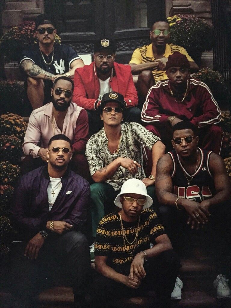 _s3b__'s tweet photo. my top 10 fav bruno mars songs (2026 version) 
1 finesse
2 locked out of heaven
3 after last night (silk sonic)
4 risk it all
5 leave the door open (silk sonic)
6 why you wanna fight?
7 that's what i like
8 god was showing off
9 skate (silk sonic)
10 uptown funk (mark ronson) https://t.co/g8gRcV6uI6
