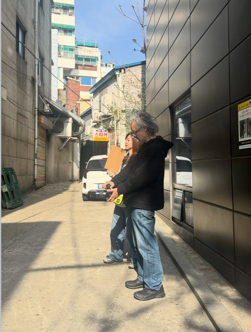 chanelfwjen's tweet photo. serian heu via insta :

“in 2017, FRUiTS photographer shoichi aoki said ‘it became difficult to find ppl who wanted to take pictures in the streets’ 

but it was special to be able to capture illit with his gaze of discovering kids who still have a sparkling world of their own” https://t.co/UG9wTTTPXa