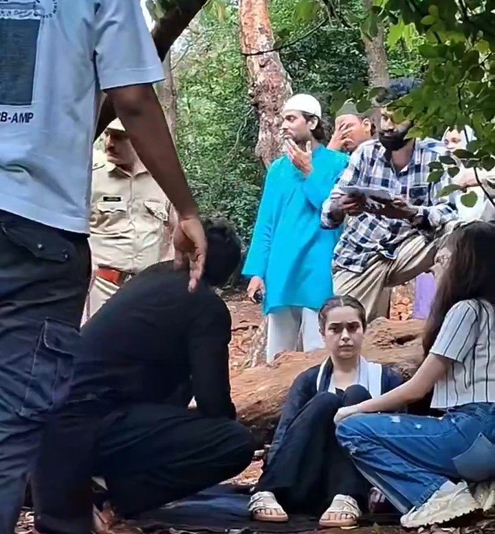 Akhiawal's tweet photo. "Acting Saar. Method Actress Saar"

Funny how this Method acting only came after she got blocked😭 Only after Parth reacted to the Paid Bot and paid trend done by her BF😜isse pehle toh serious scene main bhi Hasti thi🤪But Parth throw tantrum Saar

#SeherHoneKoHai #ParthSamthaan https://t.co/FfJ4ocCMih
