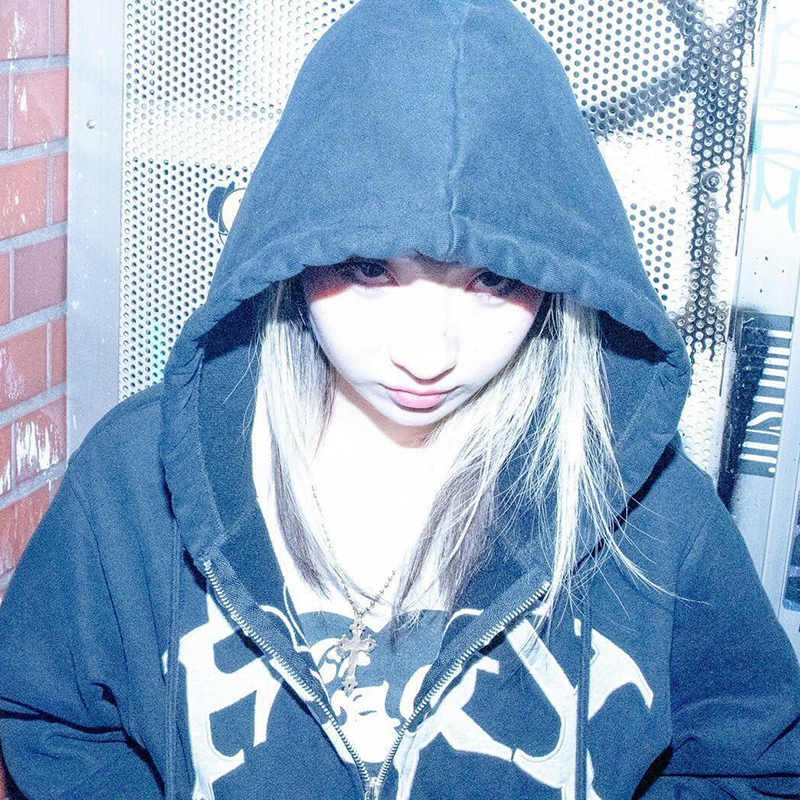 EnterShibuya's tweet photo. 【7月13日 (月) THE GUEST HOUSE presents WEEKDAY COMMON ROOM】

世代・国籍をも超えて音楽を愛する人々へのおもてなしと、底抜けに踊り無邪気に騒ぐことの“豊かさ”を提示するTHE GUEST HOUSE。 ENTER Shibuyaにて平日のスピンオフパーティを開催している。 https://t.co/cKmdwrCFYa