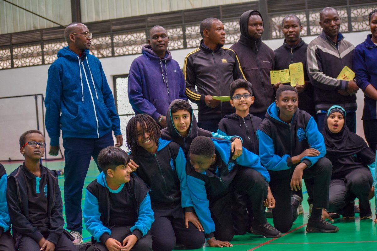 AcademyJaffery's tweet photo. Armed with heartfelt handwritten letters, warm smiles, and thoughtfully prepared food hampers, our Year 6 students set out to surprise the incredible support staff ❤️
#Nairobijafferyacademy #GratitudeInAction #ActsOfKindness #SupportStaffAppreciation #CharacterEducation #School https://t.co/JlmsBpwkD2
