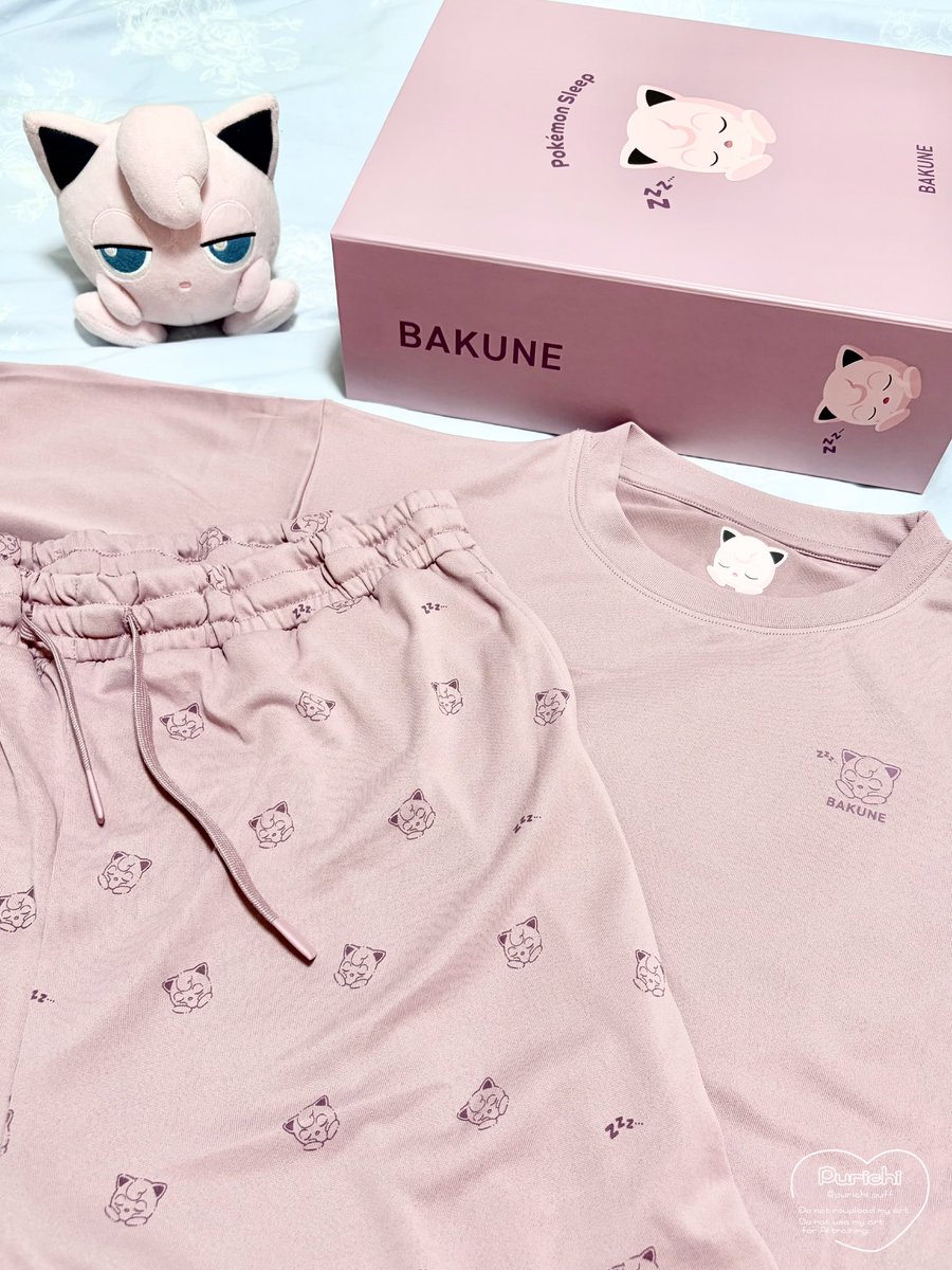 purichi_puff's tweet photo. BAKUNE Dry × Pokémon Sleep 💗
ポケスリのすわり寝プリンちゃんがいっぱい🫶
くすみピンクの落ち着いた色味も大人かわいくて良きです💭💓 https://t.co/81W15ZtM6Y
