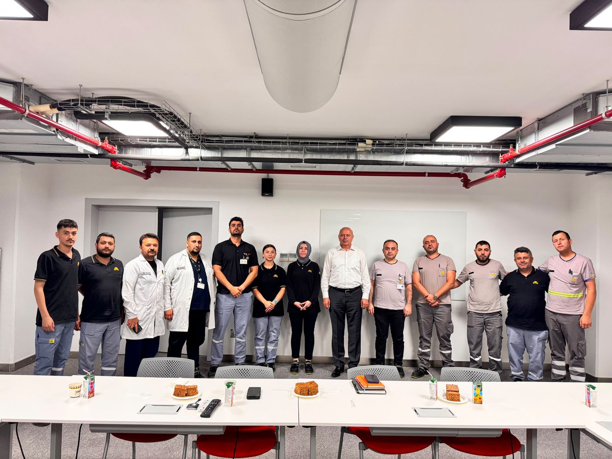 ismailcicek4171's tweet photo. FARBA OTOMOTİV işyerimizde aylık zorunlu kurul toplantısını üyelerimizin katılımıyla gerçekleştirdik. https://t.co/SN6zKlZgds