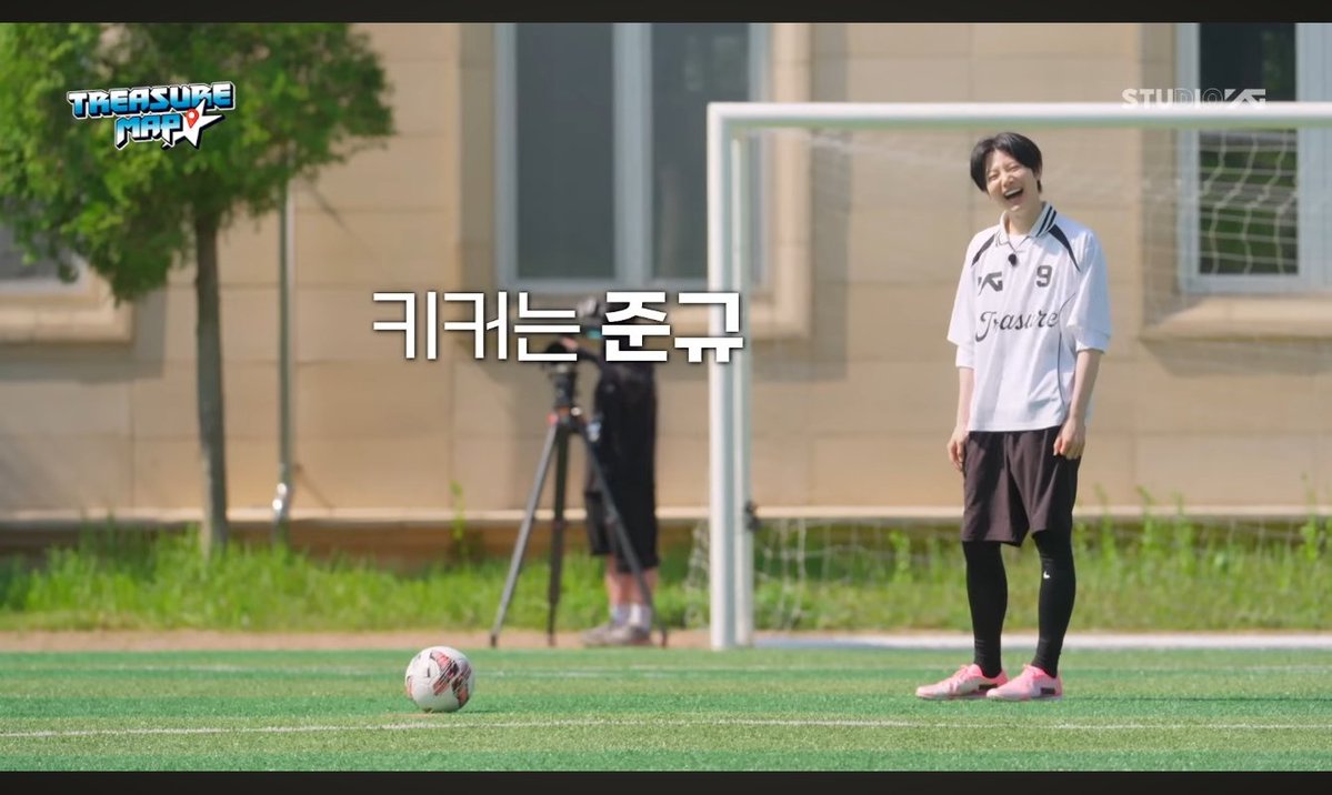 chipnuna's tweet photo. this is the first time i've watched tmap while crying. junkyu I miss you so muchhhhh pls cb stronger happier healthier sweetheart https://t.co/TxmpdkZ9Uh