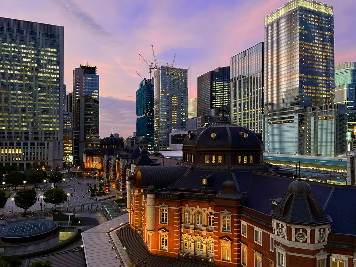 folfox931's tweet photo. 夕暮れの東京駅💜 https://t.co/V8xAzWBvB1