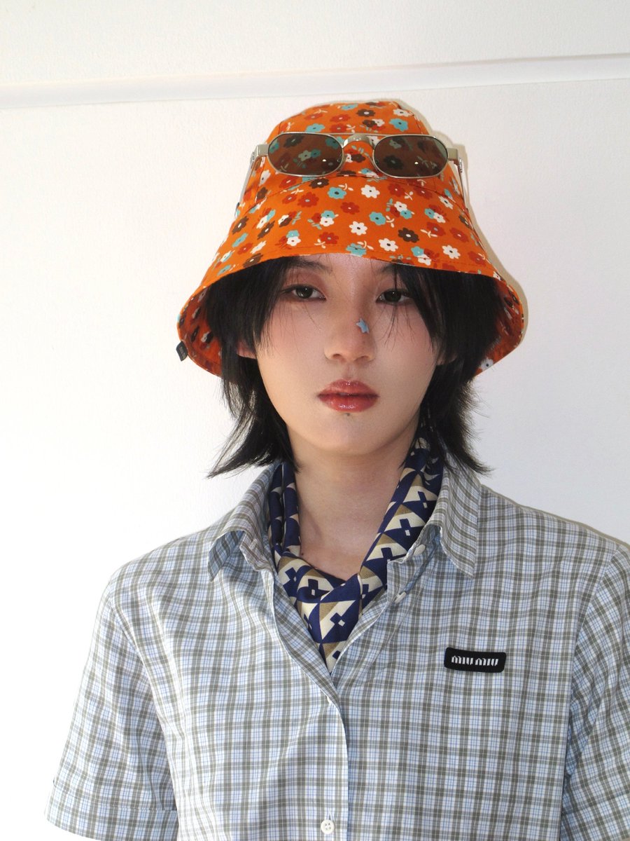 lukeranarchive's tweet photo. 260708 | LKR STUDIO UPDATE
— bts shots from the latest Miumiu photoshoot
#KERAN #陆柯燃 #LUKERAN https://t.co/2BUVFWWAwv