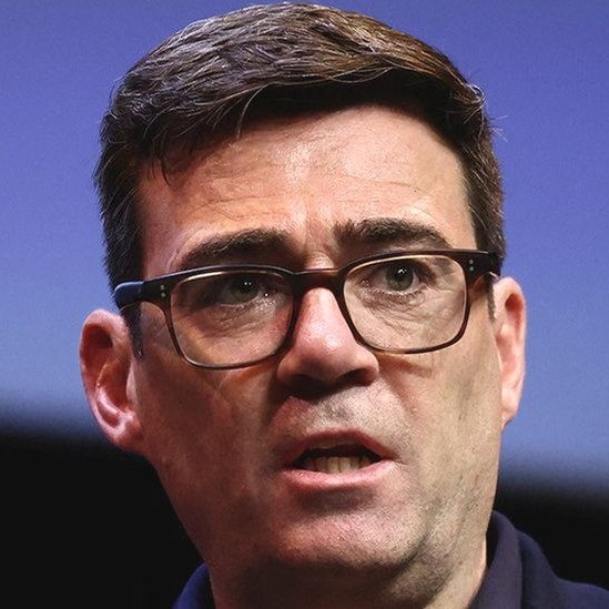 SeddSezz's tweet photo. 🚨The OBR has warned Burnham against ‘unsustainable’ debt and government spending

Liebour borrowed over £24 Billion in April, and over £23 Billion in May. 

This additional taxation was mostly swallowed up by whopping public sector pay rises, as well as the UK's ballooning benefits & welfare bill. 

We are literally paying millions of people to stay at home and to NOT work.

Including people who shouldn't even be in this country in the first place!

We are a laughing stock on the world stage.