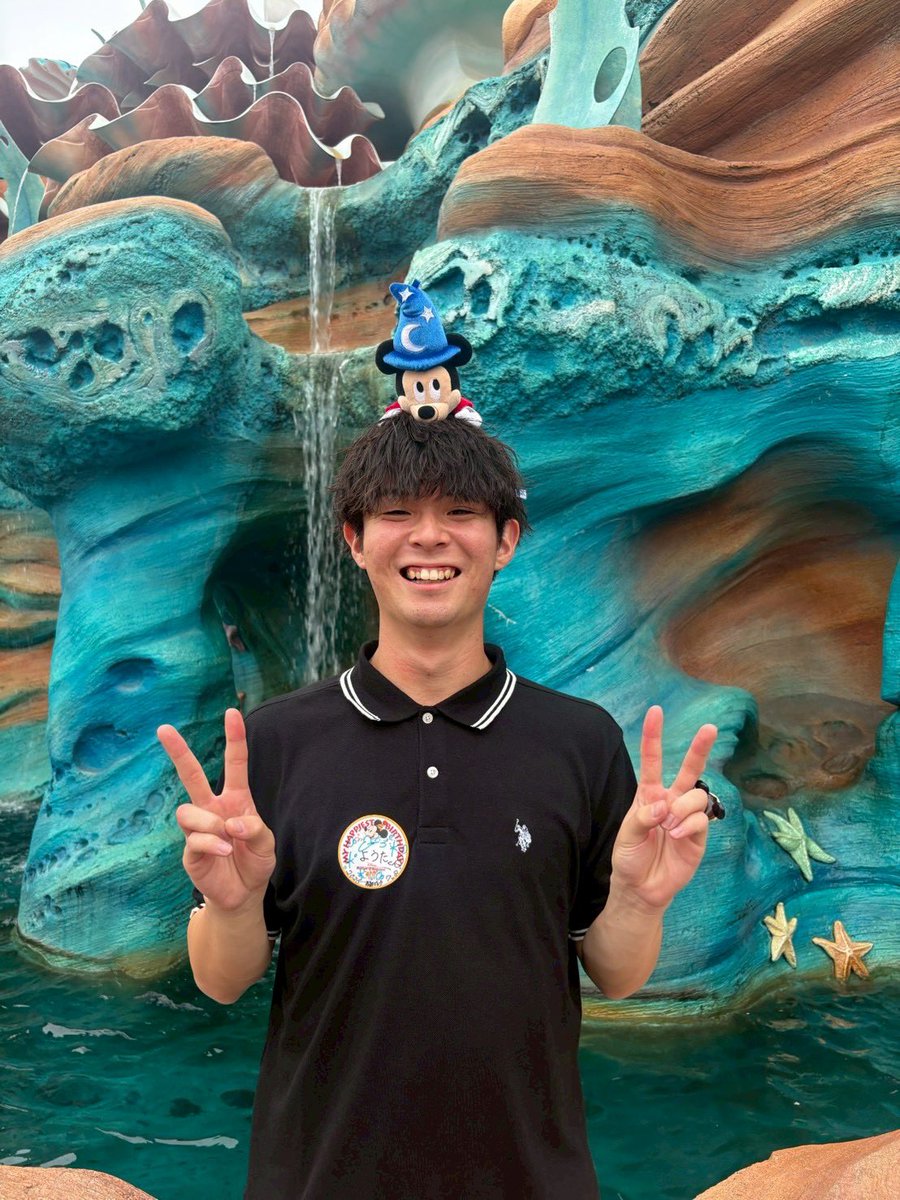 yota_040708's tweet photo. 今日で22歳になりました！！
21歳は色々な場所に行き、たくさんの出会いがあり、多くの経験や学びがあった年でした。こうして自分らしくいられるのは皆さんのおかげだと改めて感じました。
22歳はさらにレベルアップしてたくさん恩返ししていけるように頑張ります！
これからもよろしくお願いします✨ https://t.co/HenECWmmtF