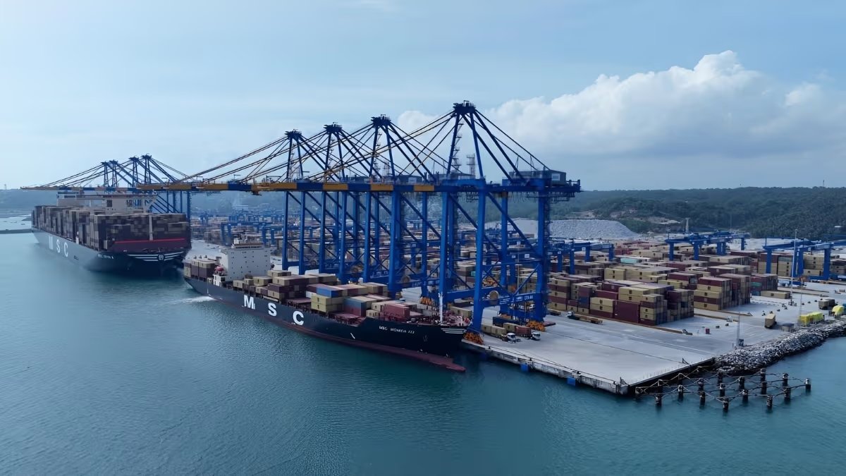 psuconnect's tweet photo. EIL Supports Vizhinjam Port Expansion as Phase-II Breakwater Achieves Key Milestone
read more at:
https://t.co/Y6SlwB1PEW
#EIL #VizhinjamPort #BreakwaterProject #InfraUpdate #MaritimeIndia #psu #psuconnect @EngineersIND https://t.co/q46zFYWCEX