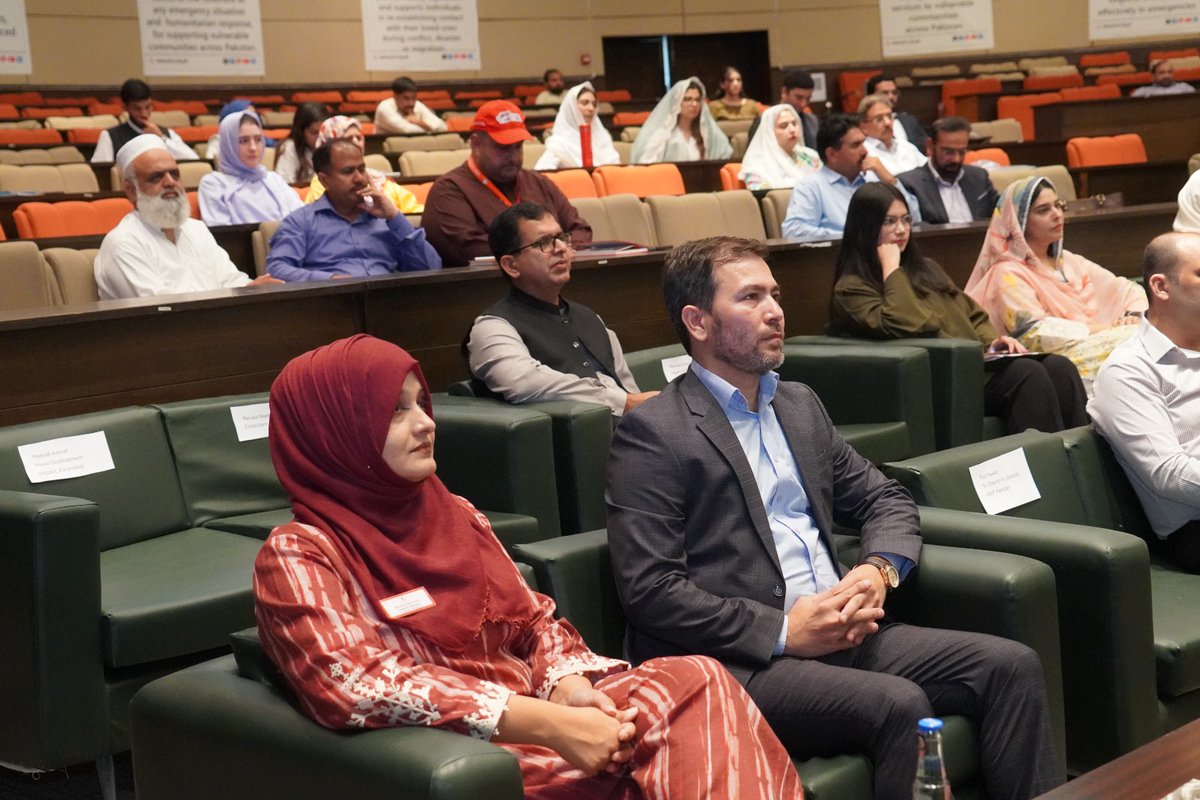 PRC_official's tweet photo. PRCS, in collaboration with @WWFPak, launches a national seminar on Nature-based Solutions (NbS) to advance climate resilience, adaptation, and sustainable development in Pakistan.

Together, we are working towards a resilient future where communities and nature thrive together. https://t.co/qGWoaLadz6
