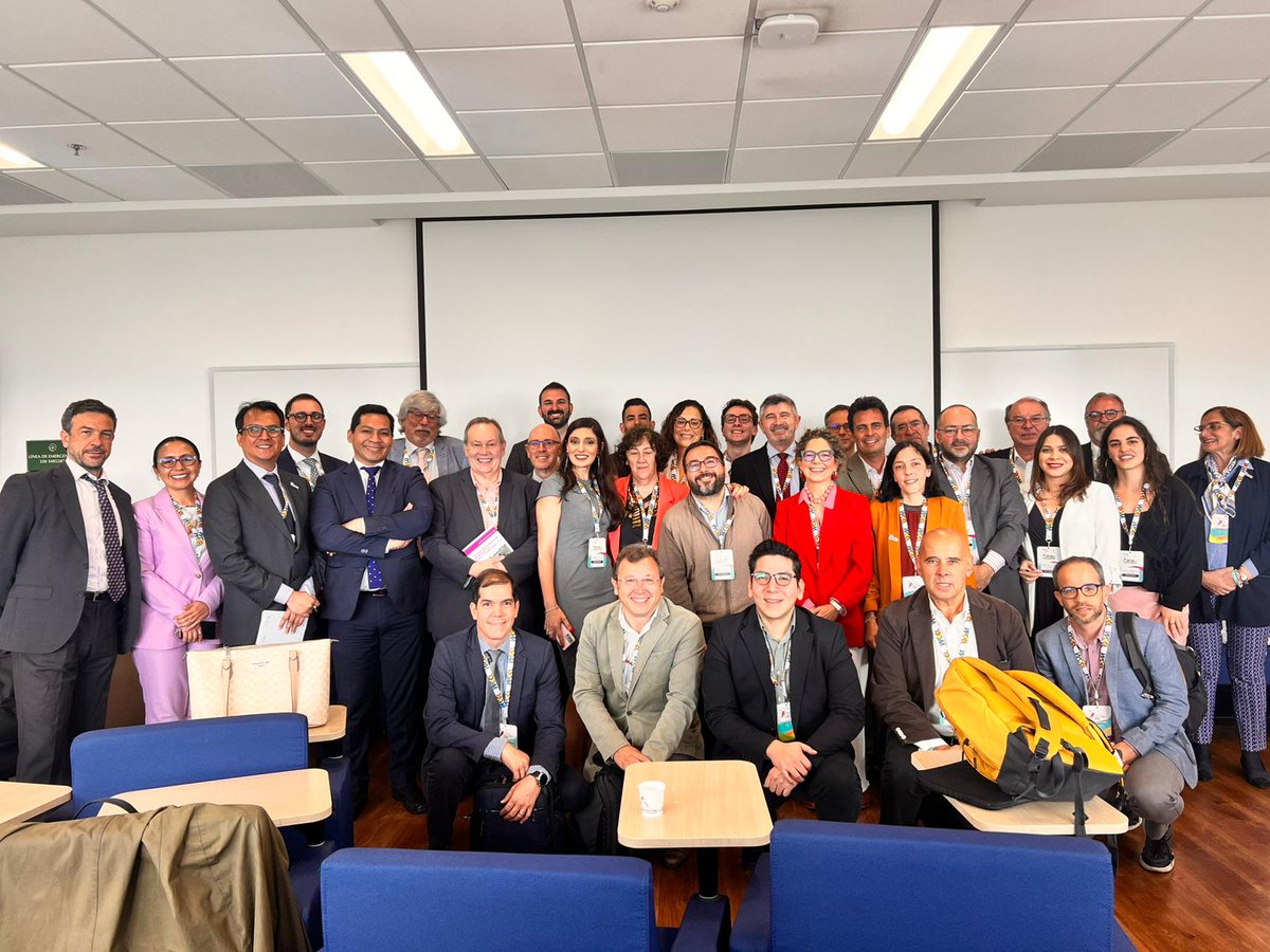 GEDECOUB's tweet photo. Ayer, Josep Maria Castellà y Luis Landauri presentaron las actividades y publicaciones de @GEDECOUB-EUCODEM en la mesa de la @ACE_ACOES presidida por Angel Rodríguez y Rosario García Mahamut en el Congreso Mundial de Derecho Constitucional #WCCL (@UExternado) https://t.co/X8DtUotGGi
