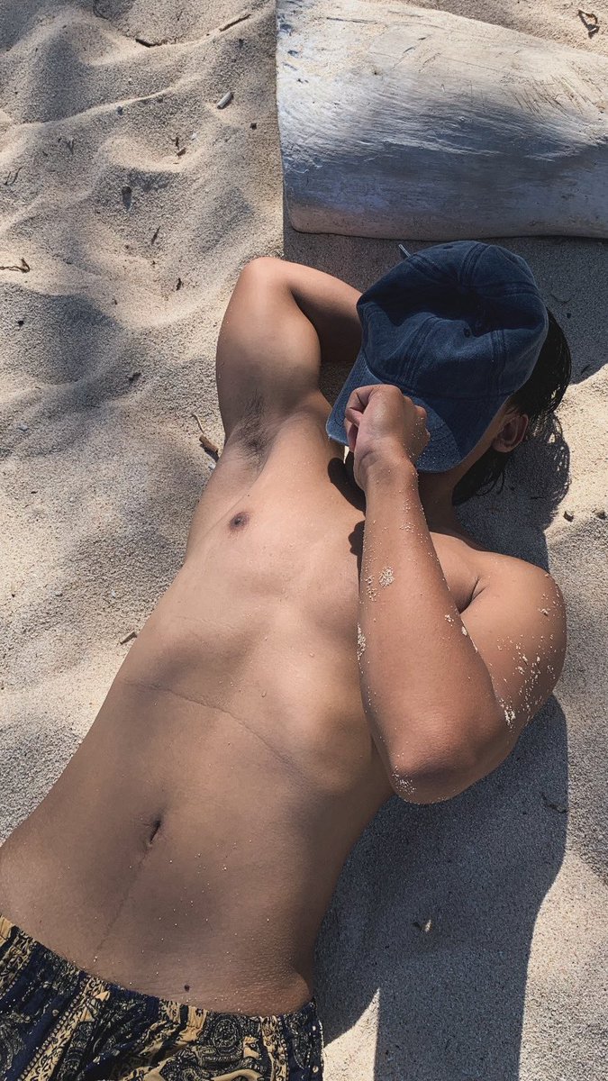 everh0ly's tweet photo. ig saw it first https://t.co/ibXtNN1rX7