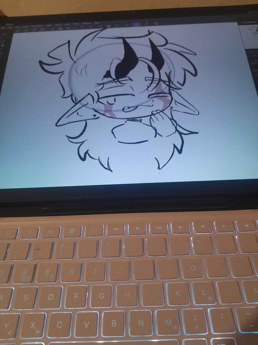 Felix15mm4x's tweet photo. Finally getting a keyboard โจ๏ธ
Heres a chibi doddle with my side oc bellix ๐๐
#art #drawing #doddle #chibi #commisionopen #vgen #clipstudiopaint #oc #chibistyle #newdivace #ugee #ut3 #artist #sketch #twitterartist #demon #cute https://t.co/D9KVKW7tTU
