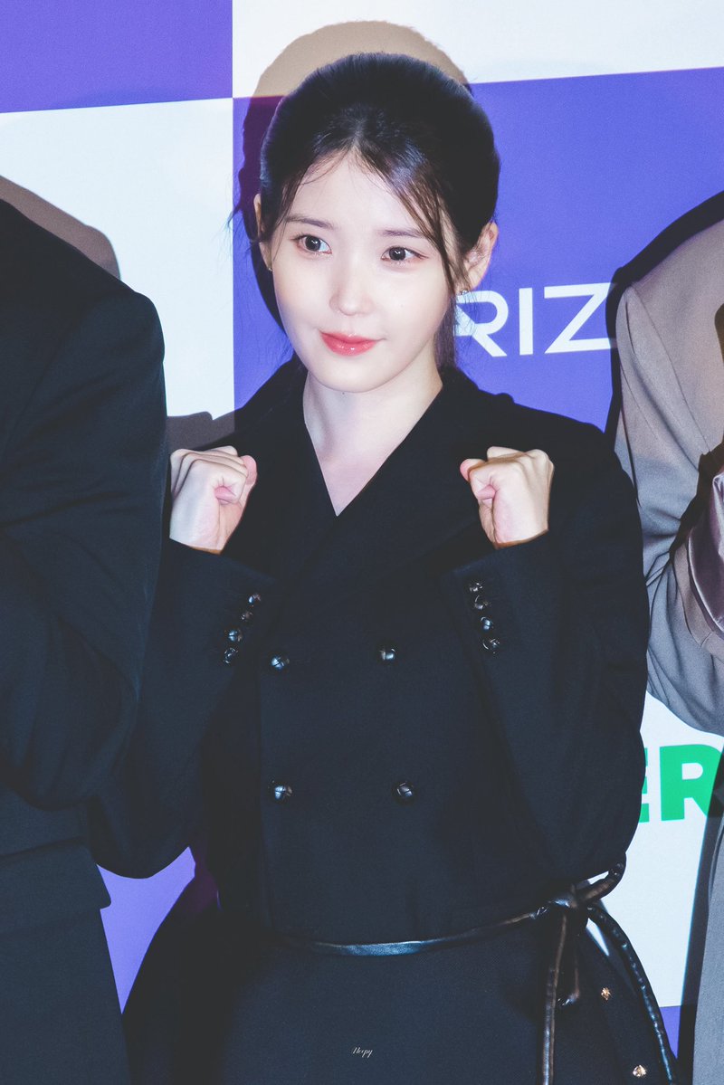 noopy_iuaena's tweet photo. 260707 아이유 핸드프린팅

ฅ́˘ฅ̀

#아이유 #IU https://t.co/t2DgTJ6H55