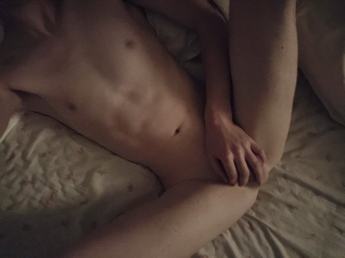 Jmaybe2000's tweet photo. Is this position your favorite? https://t.co/qcYGTRoqpF