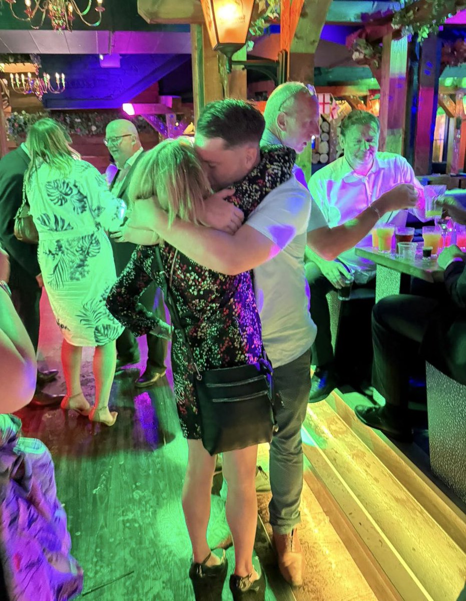 reformexposed's tweet photo. Hi @Warwickshire_CC, would it be a conflict of interest if it were to became apparent that Reform UK's Councillor Stephen Shaw and Warwickshire Chief Executive Monica Fogarty were caught having an intimate moment at the @LGAcomms Conference last night?

What do you think @_GeorgeFinch, as leader of the council? Afterall, that is you sitting their, isn't it?

Perhaps they didn't see the red flags, because you took away Monica's power to fly them?