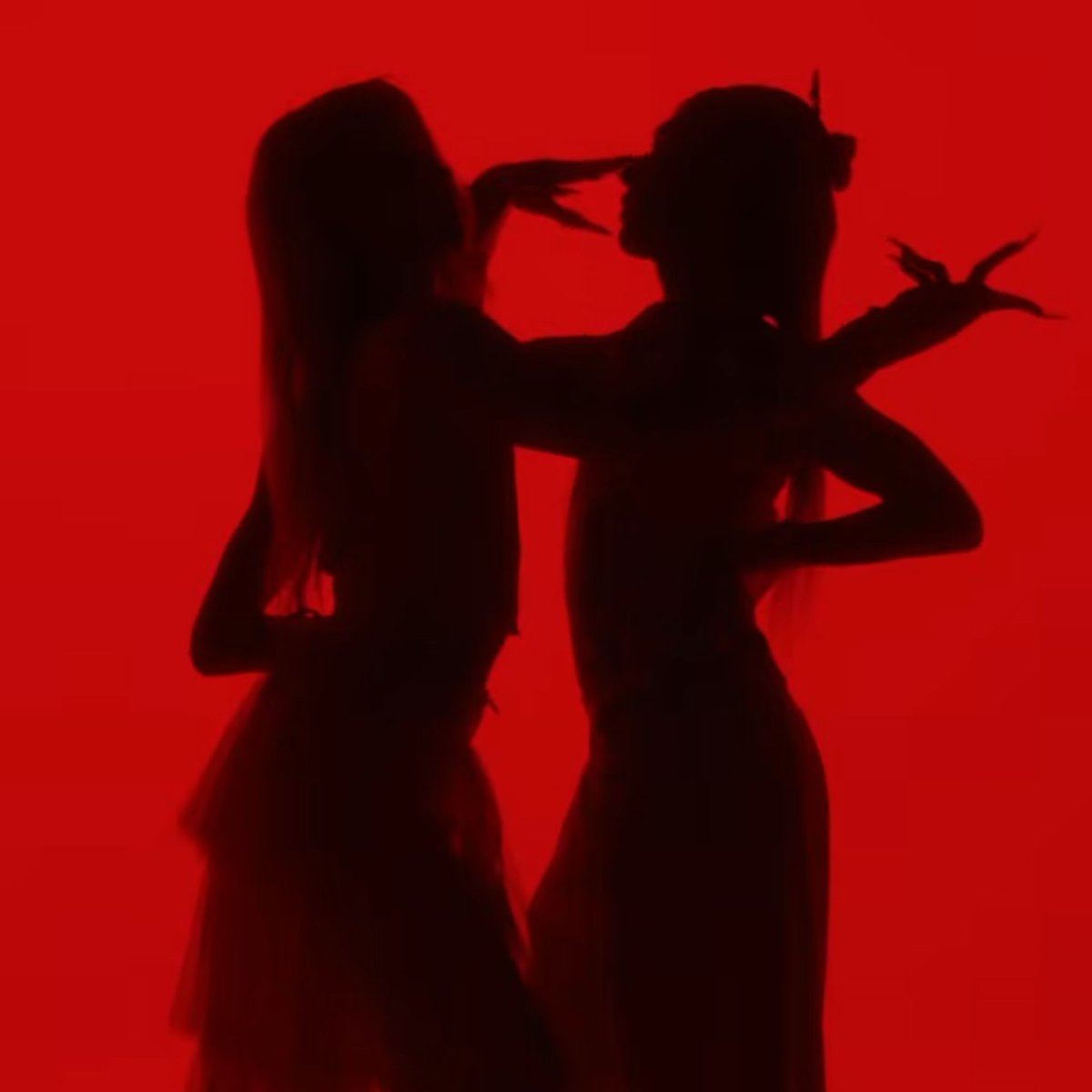 boyisbarbie's tweet photo. 무티는. 살자고 했지만. 나는. 죽을 것이다. https://t.co/5JmTFyNjVm