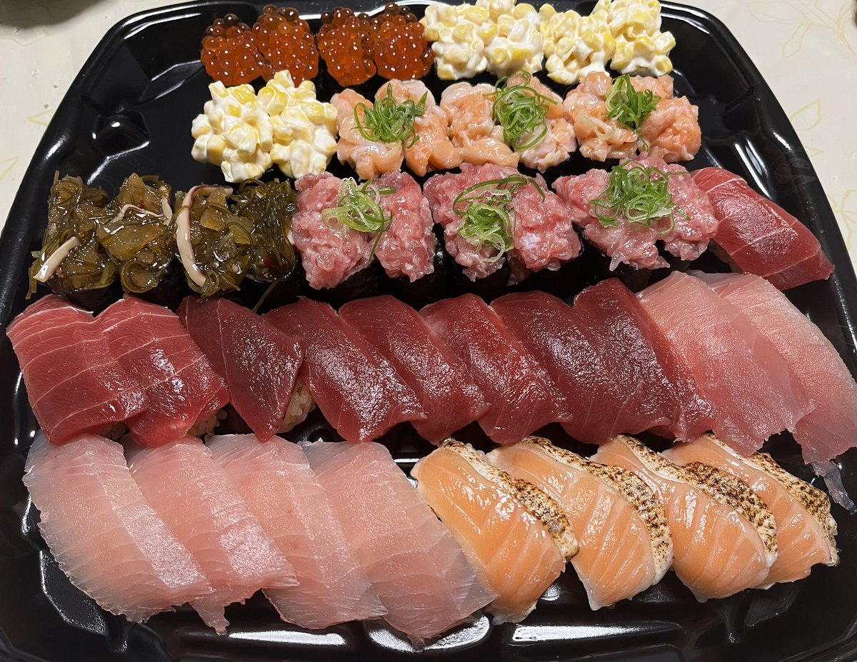 funakko274's tweet photo. ( ͜🍣 ･ω･) ͜🍣 https://t.co/TpYp8pRsTb