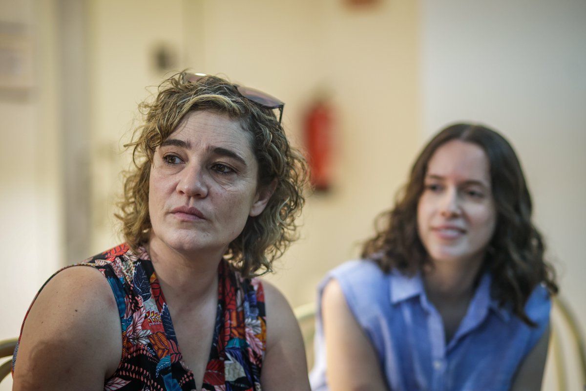 MarotoReyes's tweet photo. 💜🌹 Hoy he compartido un encuentro muy especial con mujeres del @psoe_m.

Mujeres referentes del feminismo y jóvenes socialistas que representan la experiencia, la fuerza y el futuro de nuestro partido. Gracias por vuestro apoyo, vuestra confianza y vuestro compromiso.

Juntas somos más fuertes. Juntas vamos a cambiar Madrid.