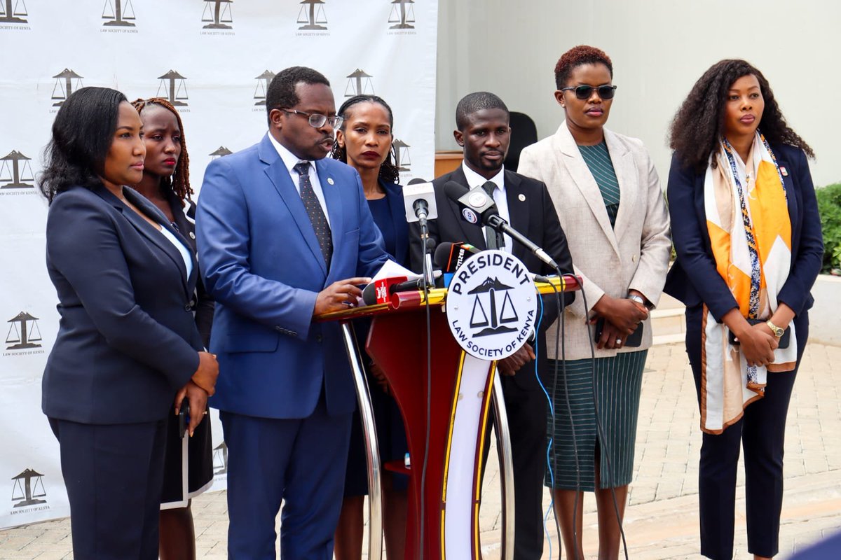 LawSocietyofKe tweet picture
