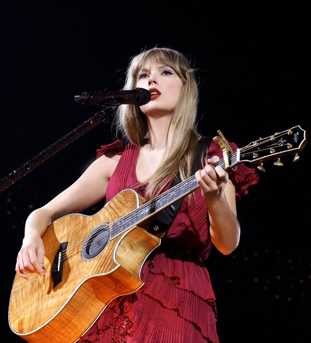TaylorinUHQ's tweet photo. https://t.co/q7tsuMj1iq