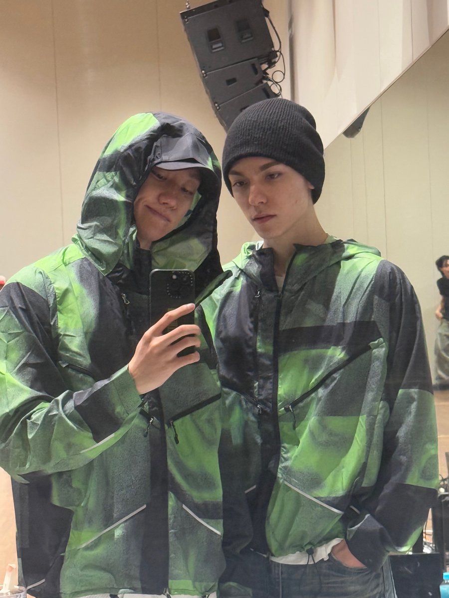 wonubliss's tweet photo. THE8 with VERNON 🌟💚 https://t.co/nUc1vkXMUt