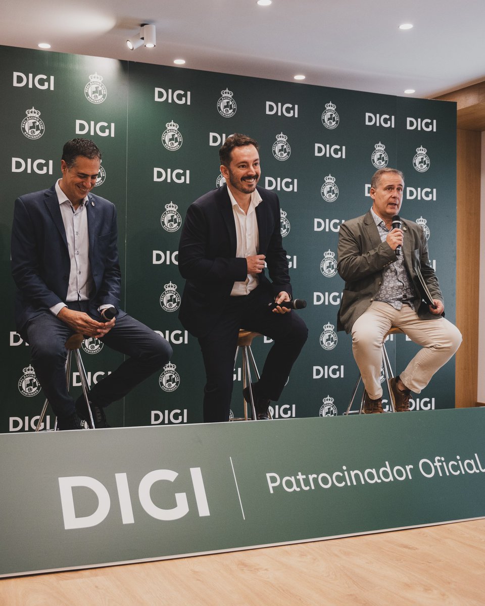 realracingclub's tweet photo. 🤝🏼 DIGI, nuevo Patrocinador Oficial del Real Racing Club hasta 2028

El primer equipo, el filial y toda la cantera lucirán el logo de la empresa en la parte frontal de la camiseta

📝 https://t.co/BVgI8Qikuj https://t.co/36CALi9BGN