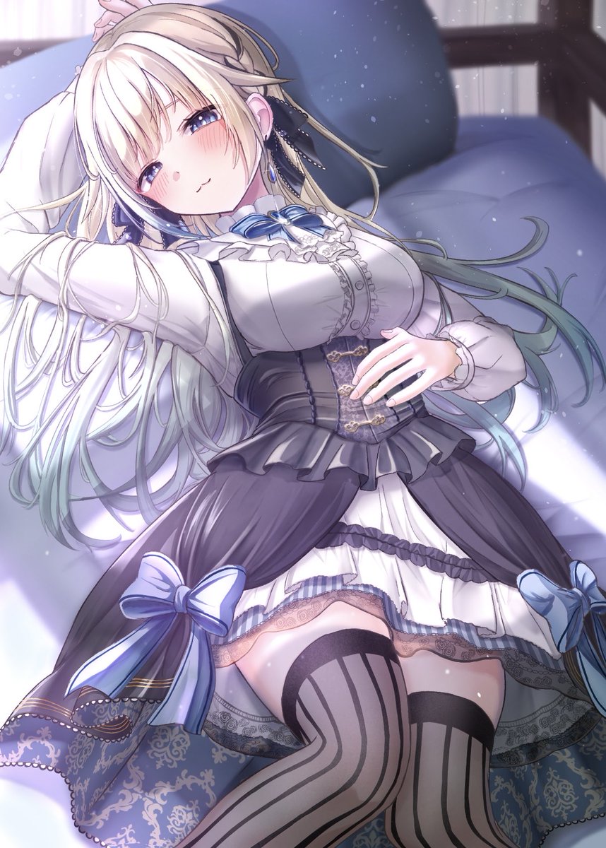 10key_2525's tweet photo. 一緒に寝る？
 #えまぁーと https://t.co/8ifcezzylp