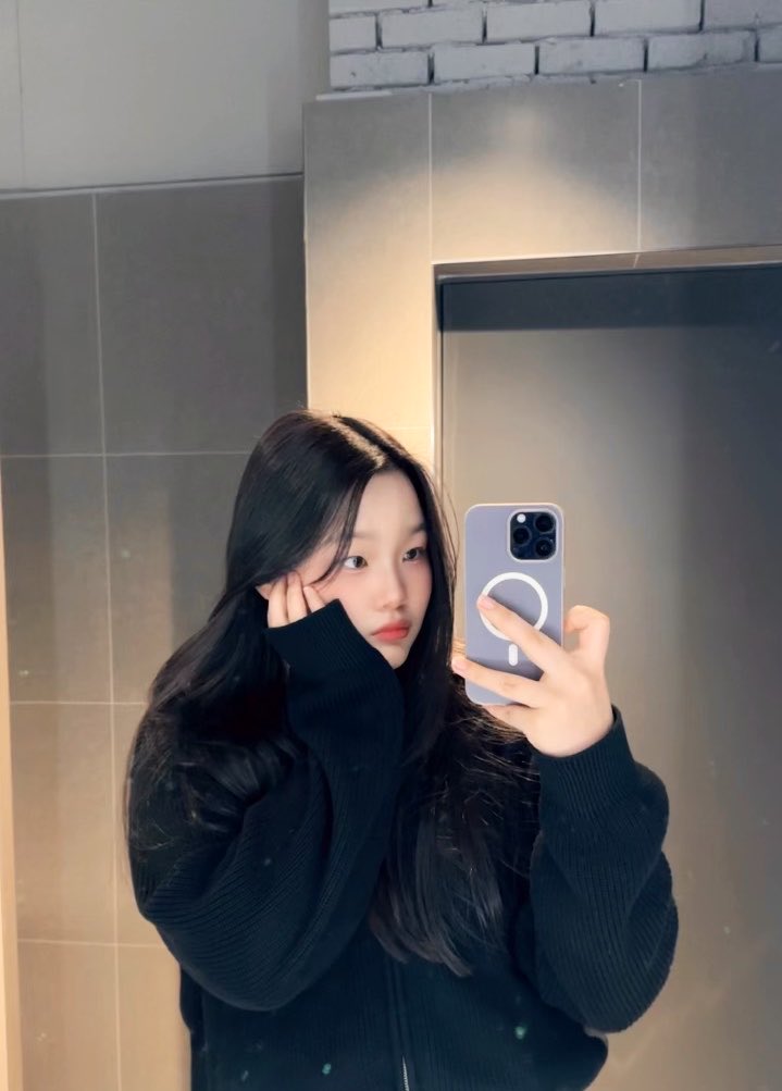 s2o_e0's tweet photo. 개인적으로 굉장히 좋어하는 사진 https://t.co/Fk1IzTIW25